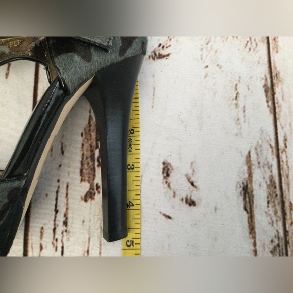 N.Y.L.A. PONY HAIR PLATFORM HEEL SIZE 7 - Picture 7 of 12